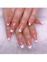 アイリス(Iris)/フレンチネイル￥10990