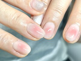 ショートネイル　チークネイル