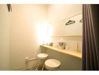 整体ソコモット 恵比寿店/パウダールーム完備