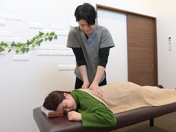 マハロ整体 一身田(MAHALO整体)/猫背改善