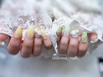 マドンナ ネイル(Madonna Nails)/