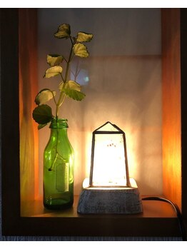 プチグレン(Petitgrain)/ランプの灯り