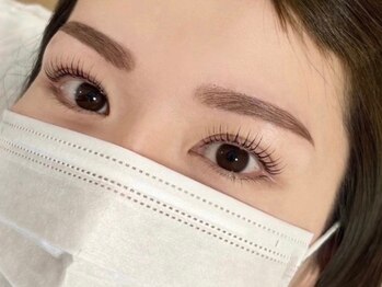 チピ 浦添店(Chipie)の写真/【美眉毛アイブロウ初回3980円】お顔印象は眉で決まる★プロのアイブロウスタイリングで黄金比の美眉毛に♪