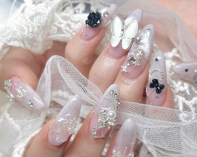 ビーエヌネイル(BN NAIL)｜ホットペッパービューティー 40個300円