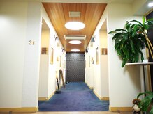 ザ ネイル(the nail)/こちらの302号室です