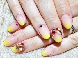 【ハンド】カラフルビジュー