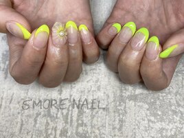 フレンチネイル×3dフラワー