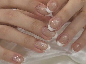 ロミー(Rommy)/フレンチネイル ¥8,800