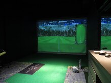 アザブ テン アンダー ゴルフ ジム(AZABU TEN_UNDER GOLF GYM)/B打席