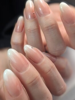 ロルズ(lol's.)の写真/毎月通いやすい安心感。トレンドとコスパを両立したい方向け。お財布に優しく、トレンドは逃さない。