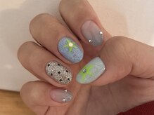 リウール(Re HEUR)/個性派春レースネイル