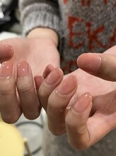 ロカネイルズ(roca nails)/透け感ちゅるんピンク