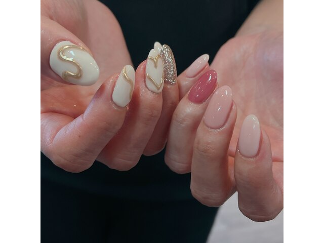 Nail&Eye Salon Ekolu 富雄店 【エコル】