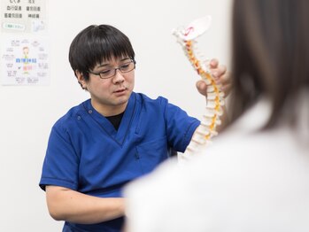 日光すこやか整骨院の写真/痛みは歪んだ身体が原因かも！？初めての骨盤矯正や猫背が気になる方にも◎【歪み改善コース￥5980】