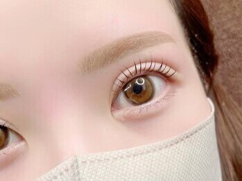 ハービオ 春日店(Herbio)の写真/《大人気ラッシュリフト(まつげパーマ)★》地まつ毛を最大限に活かし、自然で美しいまつげ&目元へ♪