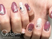 オンシジューム(Oncidium)/おまかせ雪の結晶ネイル♪