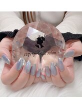 スーパーガール(supergirl)/中間ラメデザインネイル