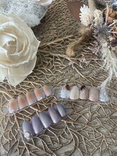 トロワ(Trois)/シンプルネイル※武藤彩音