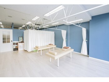 フィット鍼灸整骨院 聖蹟桜ヶ丘/広々空間