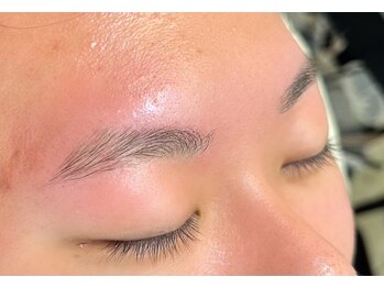 ループ(LOOP)/ハリウッドブロウリフト