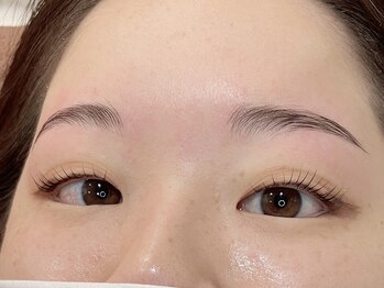 ミックリンク バイ リッシュ(mic link by Riche)の写真/眉毛を整えて時短メイク！まつ毛と同時施術ですっぴんでも可愛く♪