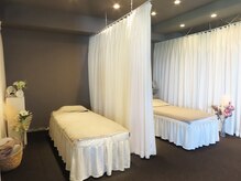 ベルサローネ(Bel Salone)の雰囲気（ご希望に応じてペア同時施術可能です（ご連絡をお願いします））