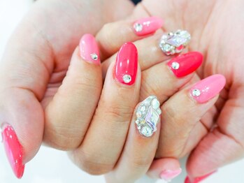 スリール(Sriel)/ハンド 持ち込みネイル