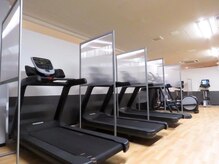 ハイパーフィット24 浜松市野店(HYPER FIT24)の雰囲気（コロナ対策◎パーテーションで仕切っています。）