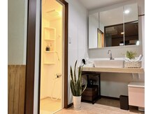 エージー(AG)/パウダームーン