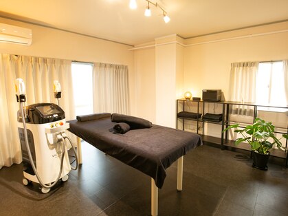 エレイン(ELAINE)の写真