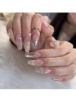 グロー ネイル(Glow Nail)/