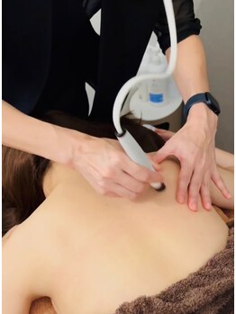 リラクゼーションルームトフレ(relaxation room toefre)/背中ケア 毛穴洗浄