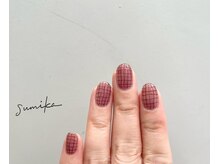 スミカ(sumika)の雰囲気(check nail)