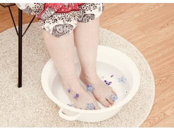 まどろみ タイ古式 よもぎ蒸し/足湯のサービス♪