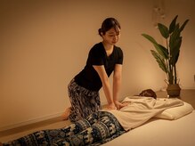 タイマッサージ 横浜/タイ古式の深い指圧