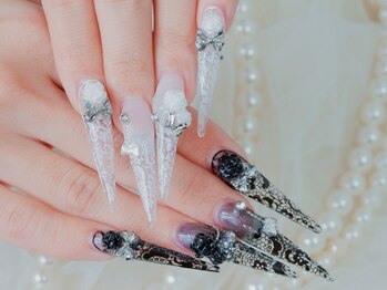 ベスティオーラの写真/フォーム３枚まで対応可能サロン◎実力派ネイリストによる施術[スカルプ盛り放題Art10本コース¥15800]