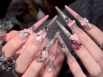 ミカネイルズ 心斎橋店(Mika Nails)の写真/【心斎橋/四ツ橋】モチの良い長さだし/スカルプが大得意!あなたにあったものを提案します☆持ち込み◎