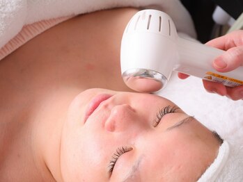 メナードフェイシャルサロン 春日町店/