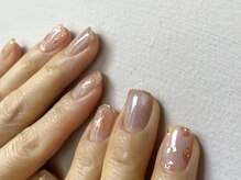 アメリアンドカシェット(Amelie&Cachette)/シェルネイル：maika