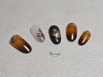 ナンバーナインネイル(No.9 nail)/