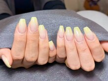 ダイアモンドネイルスタジオ 新宿店(Diamond Nail Studio)/カラグラ