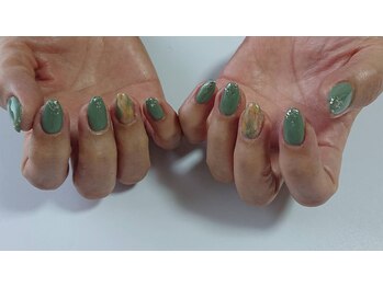 ミテソロ(mi tesoro)/オータムネイル