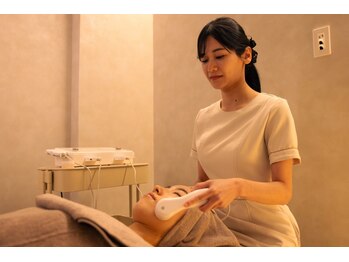 美容サロン ALMA東京 品川店 【エクソソーム導入専門店】の写真/年齢肌に負けない未来へ。エクソソームで刻むシミ・シワ予防ケア