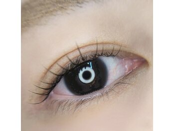 ベル ミュゲ(Belle Muguet)/ナチュラルカールのまつ毛パーマ