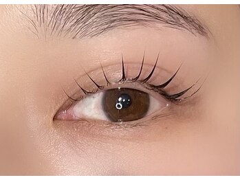 モアソシア/パリジェンヌラッシュリフト