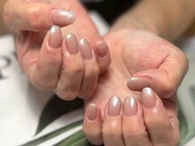 ボタネイル 近鉄八尾駅前店(BOTA NAIL)/ワンカラー/先端ラメネイル