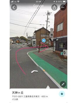 リープ 桑名(lieb)/花屋とバス停の間の道はここだよ