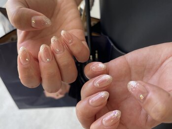 マル ネイル(maru nail)の写真/【上品×華やか】居心地の良い落ち着く個人空間◇◆”大人かわいい”を一緒につくるnail salon＊