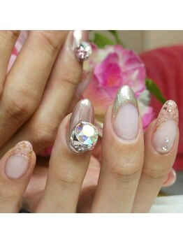 コットンローズ(Cotton Rose)/大人気ミラーネイル