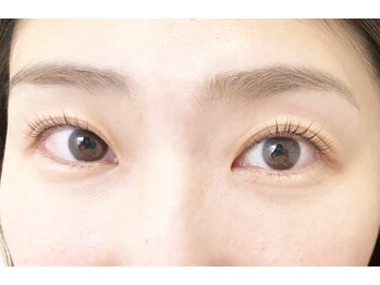 テイラー(Taylor)/ラッシュリフト SONE